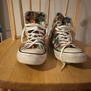 Floral Converse Size 9 W/ 7 M